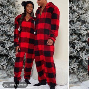 Fashion nova fuzzy plaid 2x womans onesie